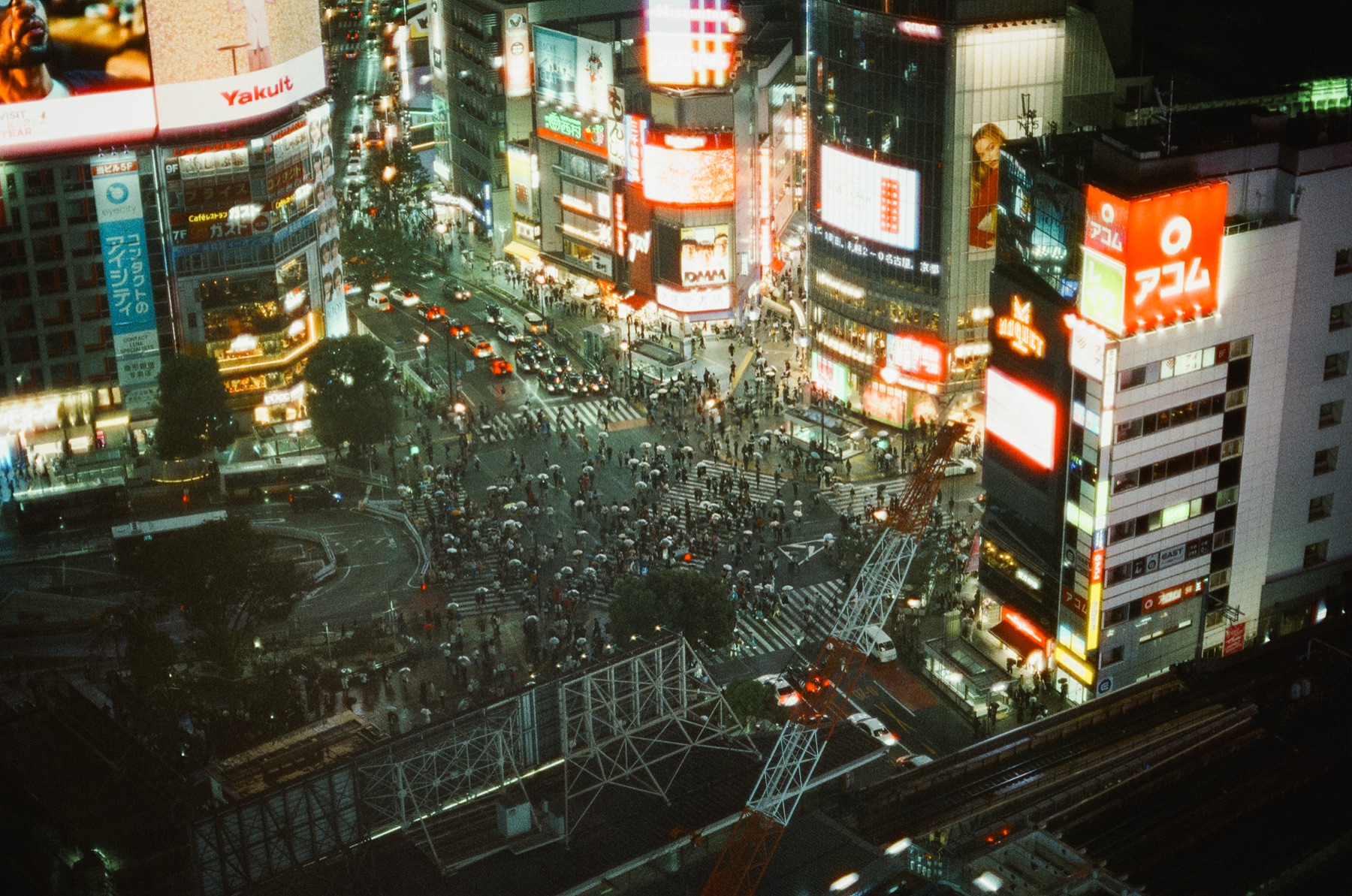 Roll 02 · Tokyo, frame 27