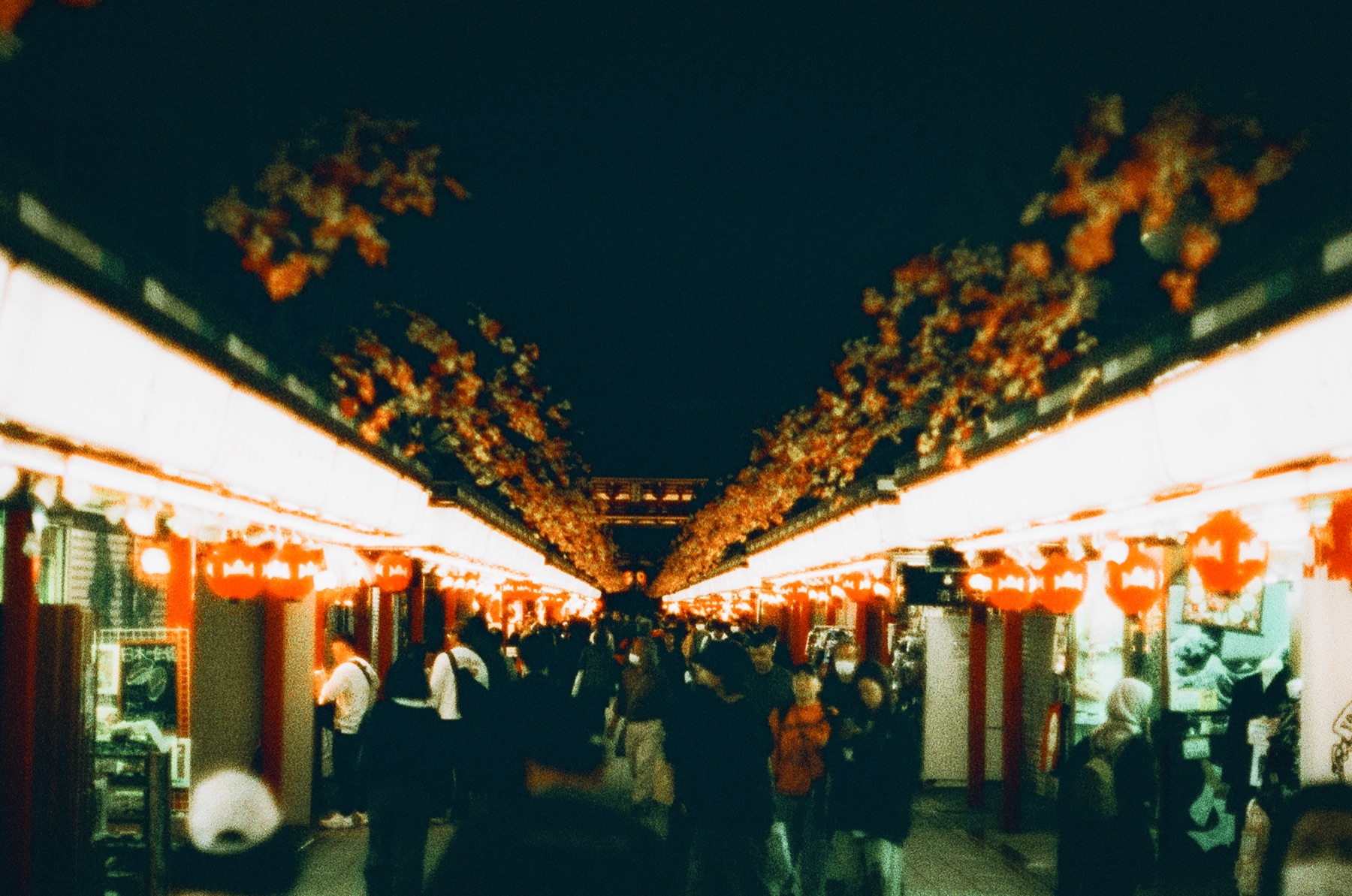 Roll 03 · Tokyo, frame 17