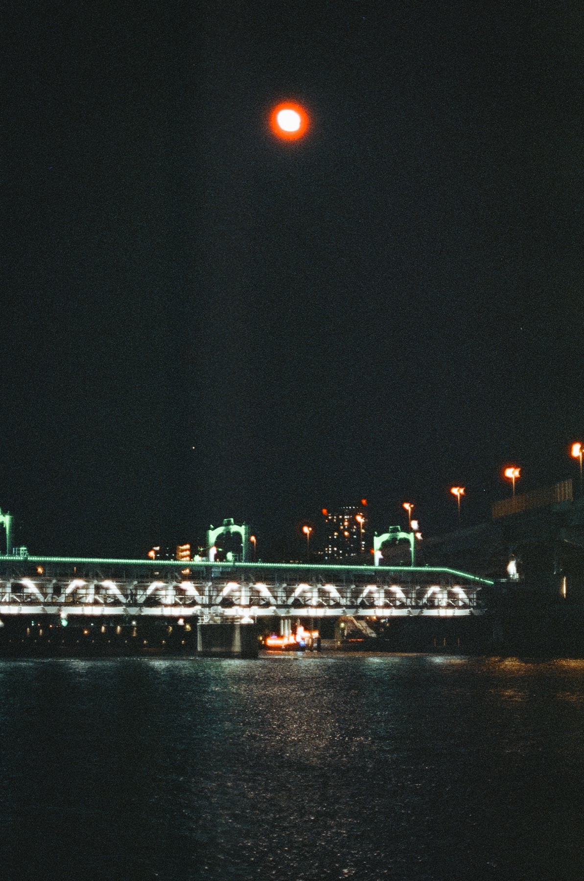 Roll 04 · Tokyo, frame 10