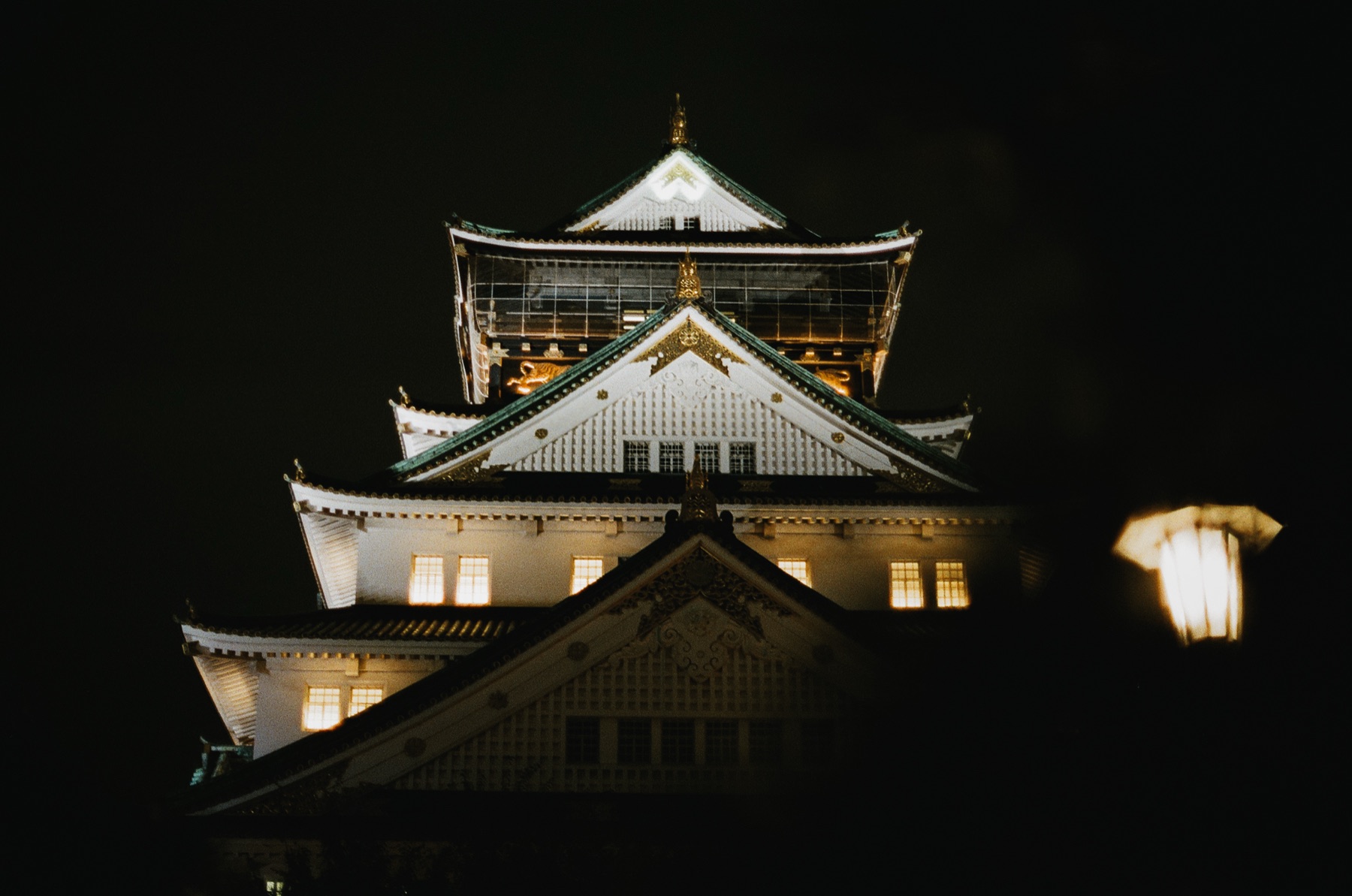 Roll 10 · Osaka Castle, frame 31